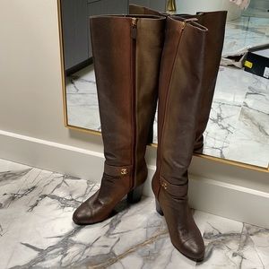 Chanel Iredecent Calfskin High Boots Gold 🤎🍁🍂